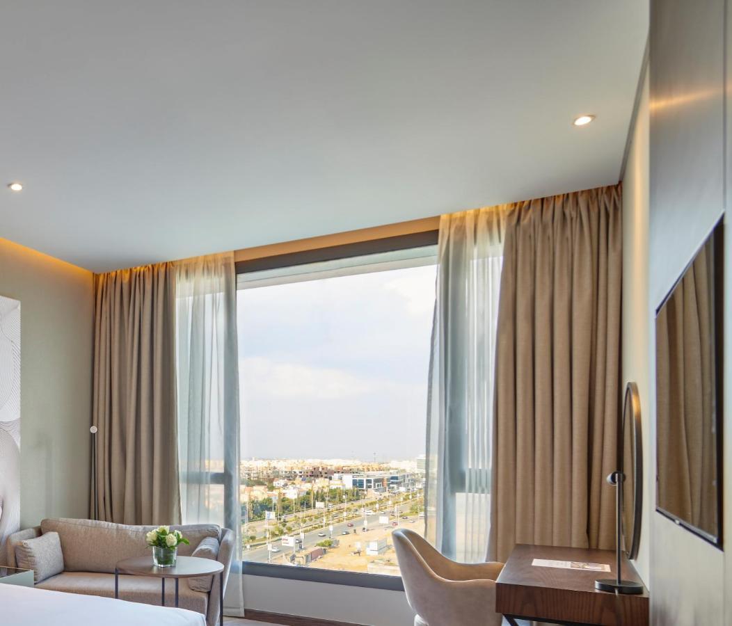 Crowne Plaza - West Cairo Arkan By Ihg 6th of October City Bagian luar foto A room at the hotel