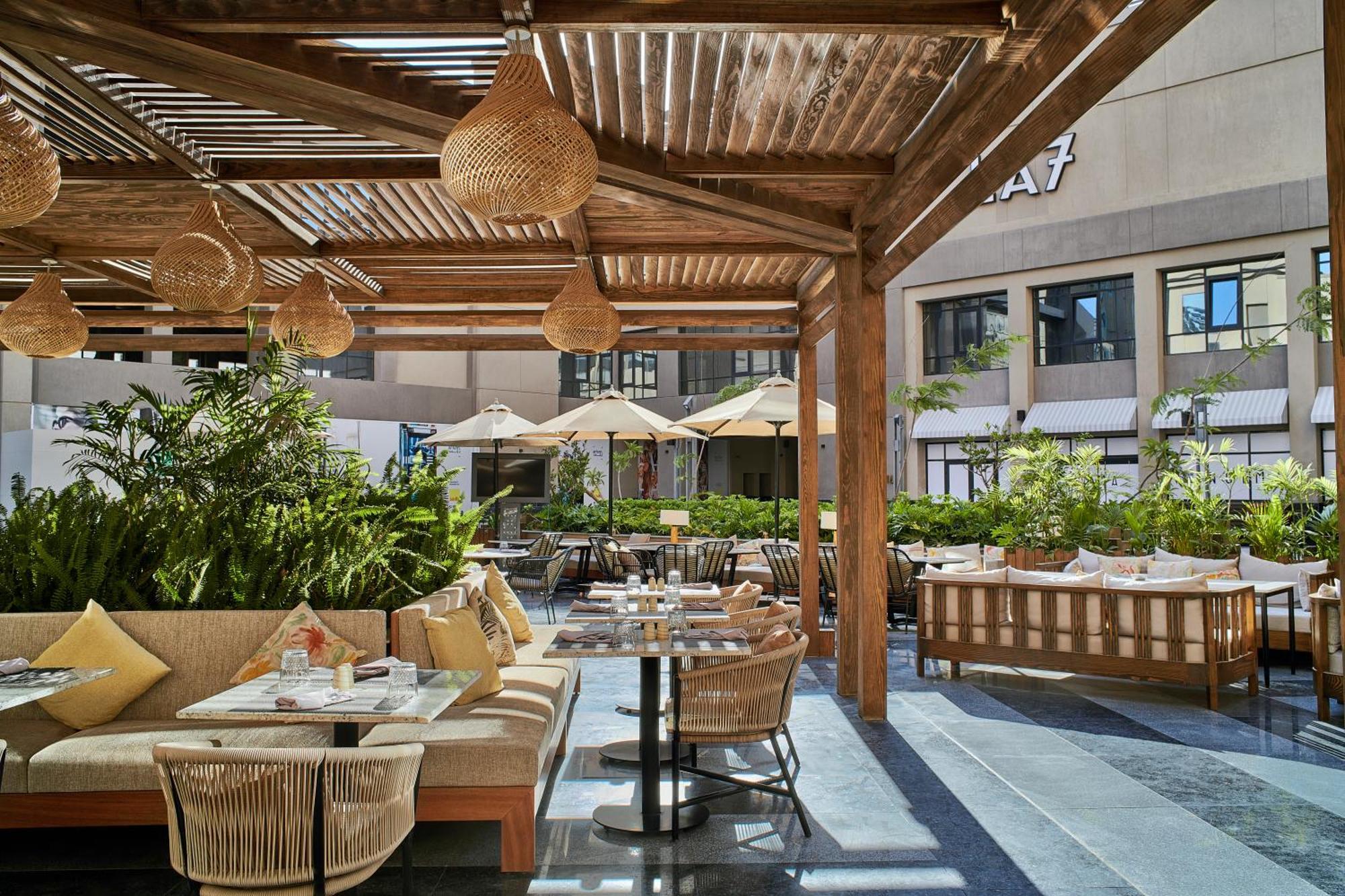Crowne Plaza - West Cairo Arkan By Ihg 6th of October City Bagian luar foto The Terrace